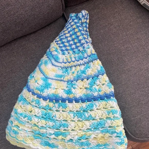 Crochet baby blanket/afghan